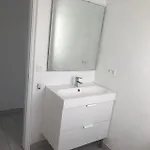 Cabrera 公寓 *